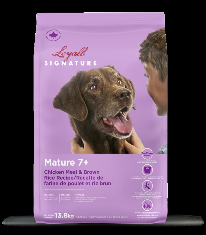 Loyall Senior dog food bag